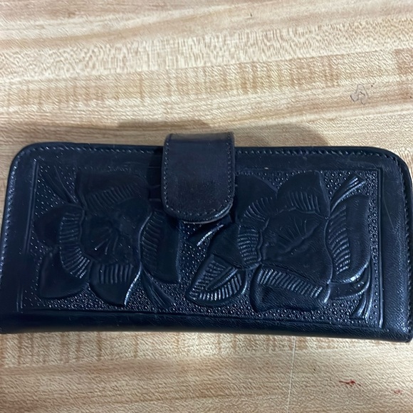 Handbags - Vintage Black Tooled Embossed Wallet